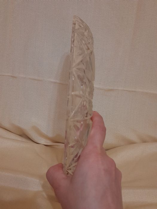 Продам хрустальное блюдо б/у