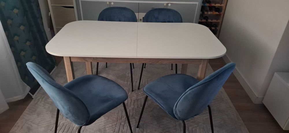 Pack mesa 160x200 + 4 cadeiras