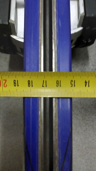 Narty Dynastar Speed Drive + wiązania Look Pivot dł. 175cm