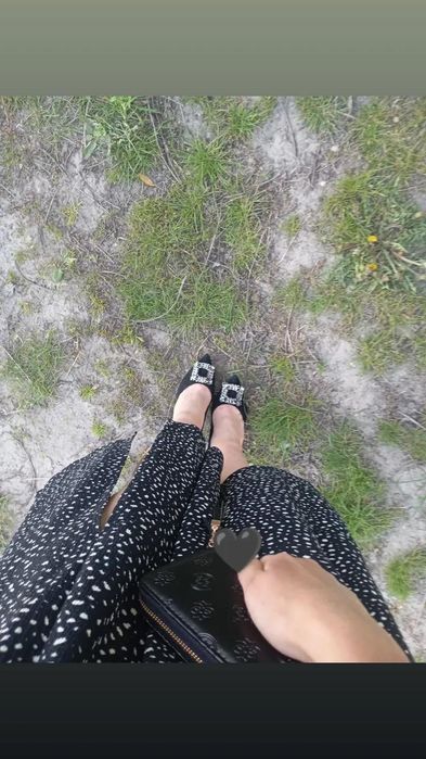 Туфлі з прикрасою