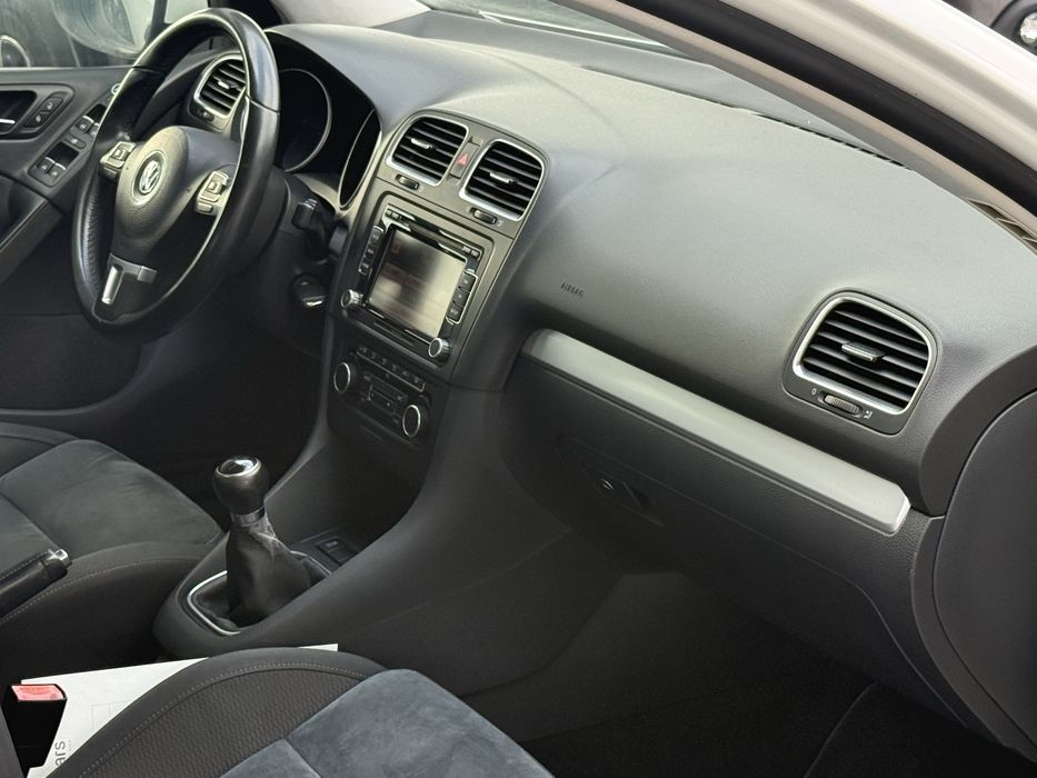 Volkswagen Golf TSI