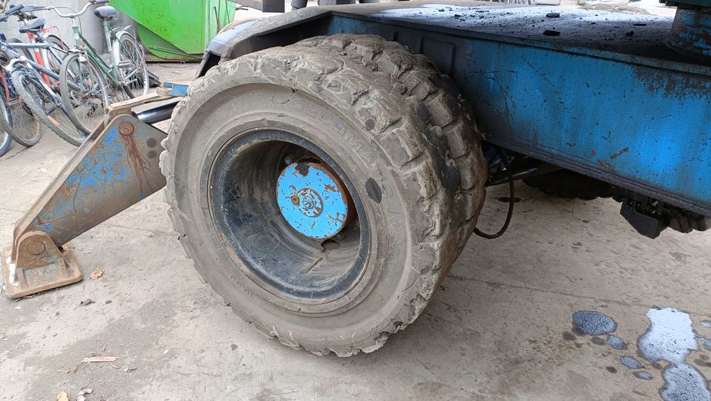 Fuchs MHL 331 Ładowarka