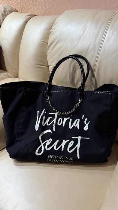 Сумка- тоут Victoria’s secret