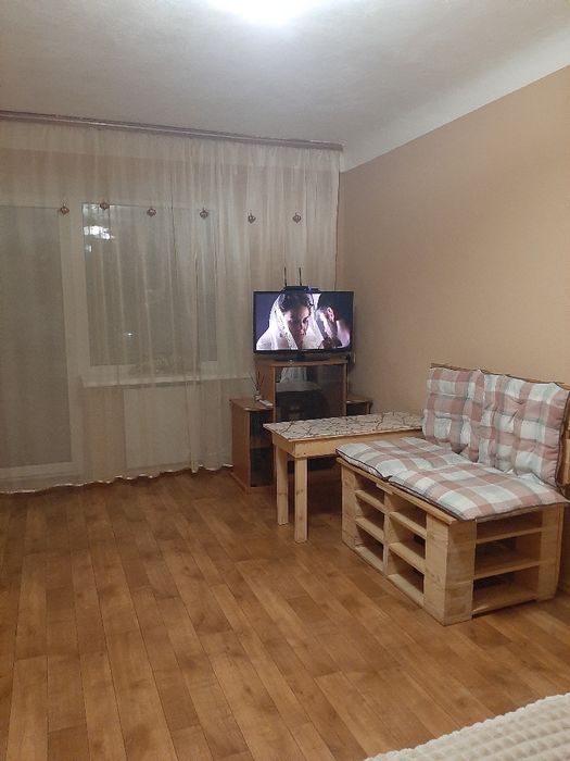 1-к квартира подобово у центрі