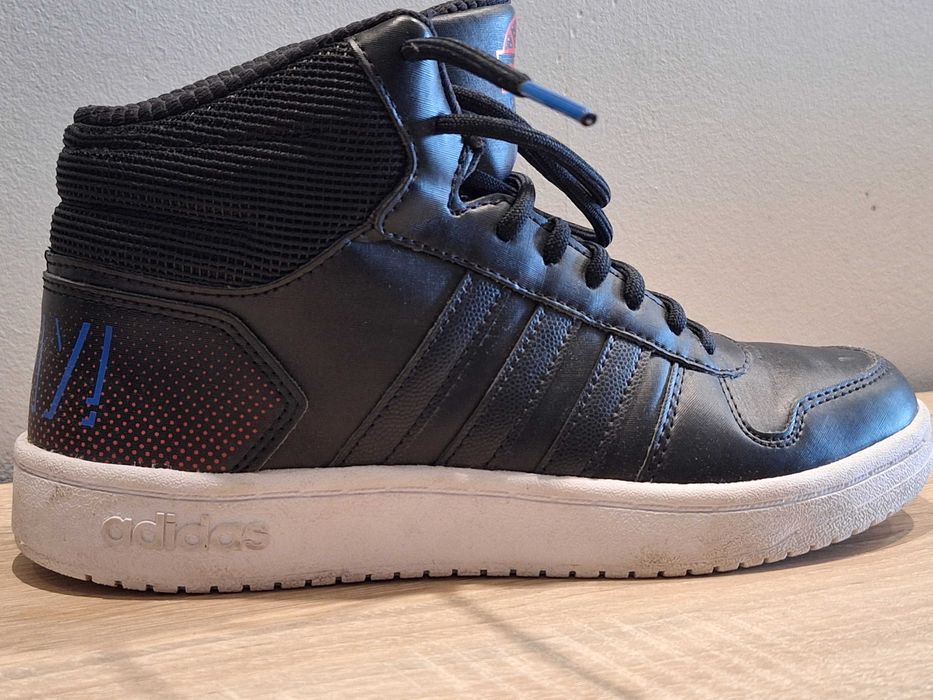 Adidas Hoops Mid 2.0