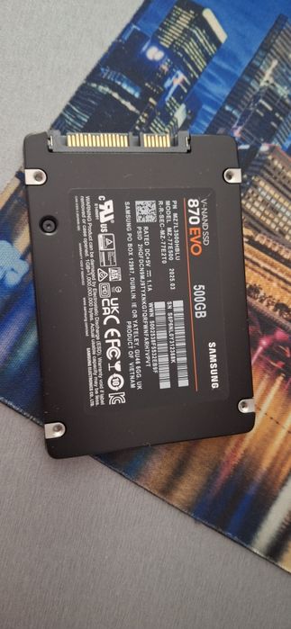 Продам новий SSD Samsung 870 EVO 500 GB Sata 2.5
SSD накопитель SAMSUN