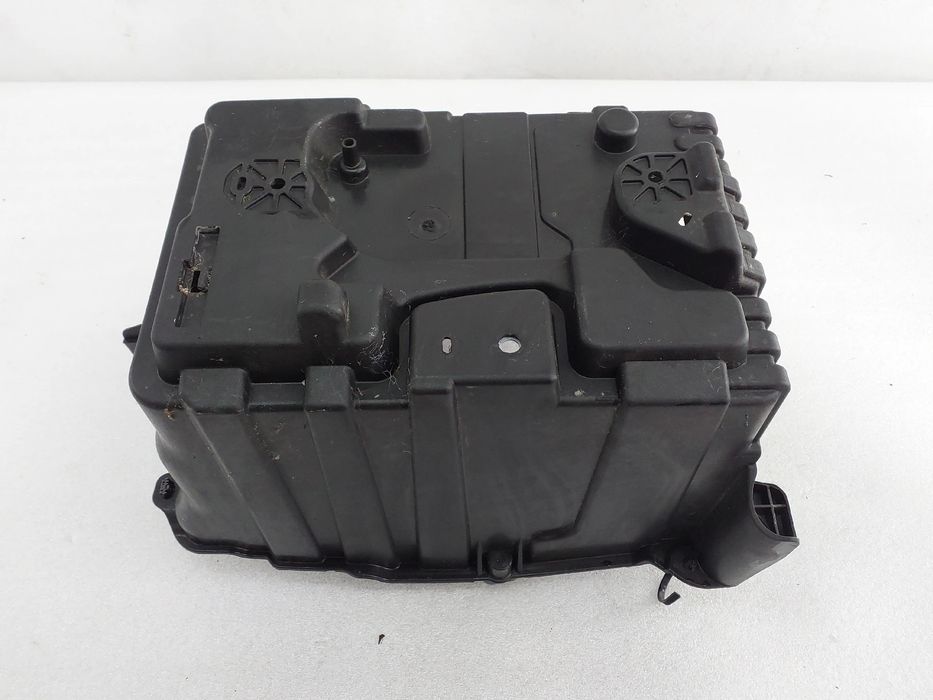 Base / caixa da bateria FORD Puma (J2K, CF7)