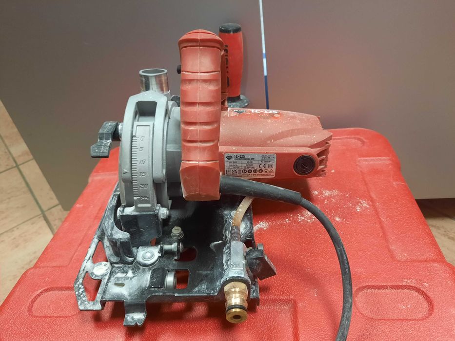 Przecinarka do płytek RUBI TC-125