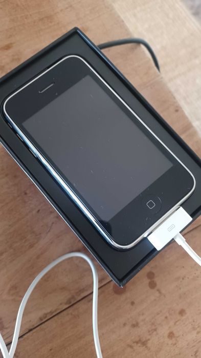 IPHONE 3G 8GB artigo de colecionador