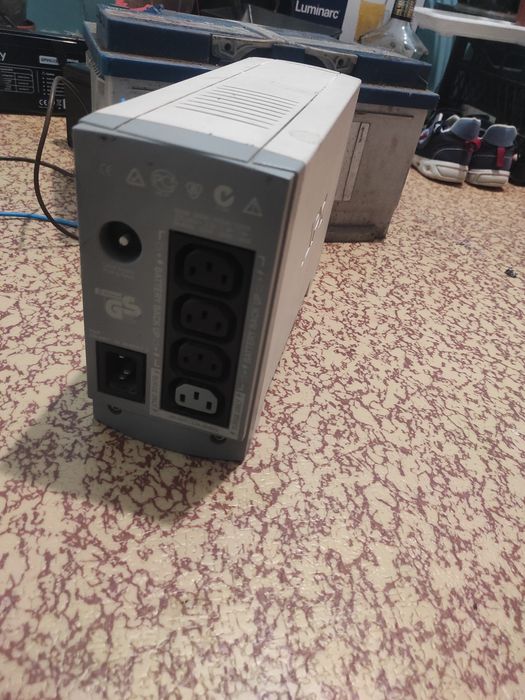 Джерело безперебійного джерела APC BACK-UPS 500 USB (BK500EI)