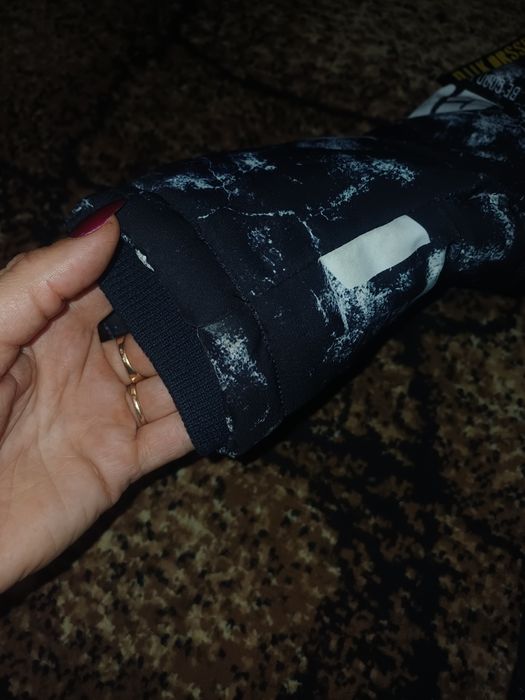 Зимова курточка для хлопчика.