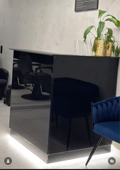 Recepcja z podswietleniem LED fryzjerska kosmetyczna do salonu