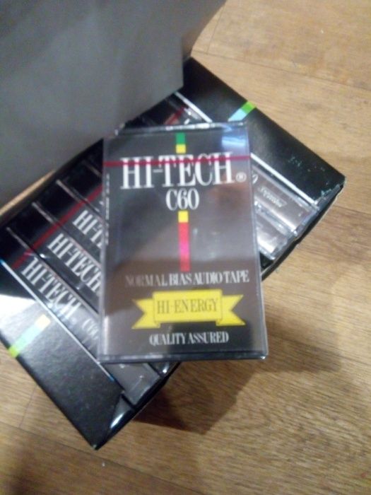 Новые аудиокассеты"HI-TECH C60"