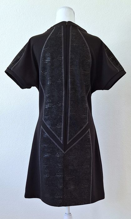 Vestido preto (Arruda)
