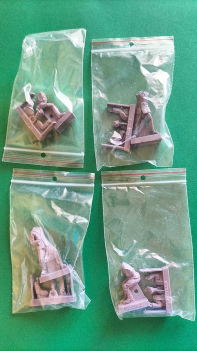 Escala 1:35 - Assassinato de Reinhard Heydrich em 1942 - Em plástico e resina, com carro e figuras. Compatível com kits Tamiya, Dragon, etc.
