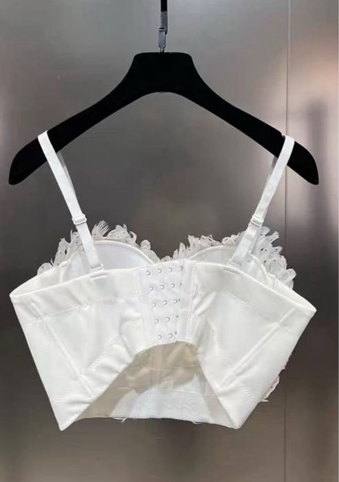 Корсет топ білий з пірʼям хс-с