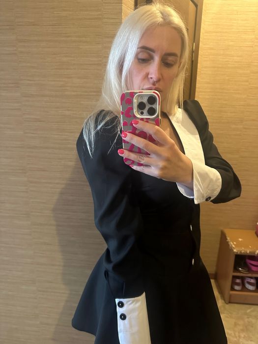 Платье черное с воротником и манжетами ( сукня чорна)