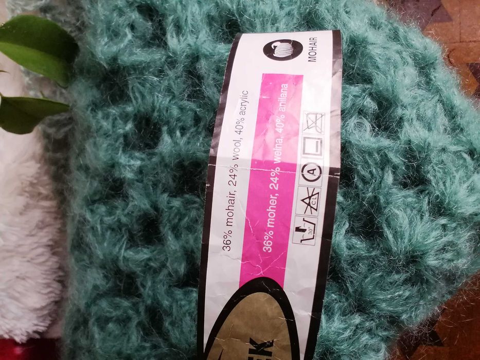 Chusta na szydełku handmade z moheru