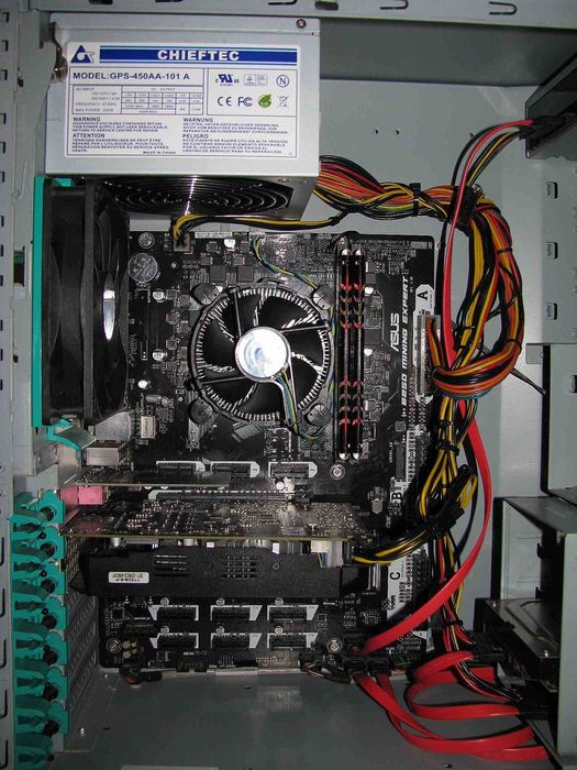 игровой workstation Xeon E3-1245V5 16Gb 256Gb 500Gb GTX 1060