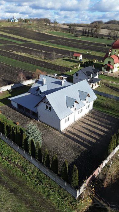 Продаж будинку с. Липники , Мостищина