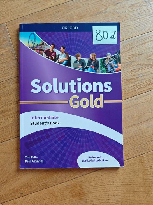 Solutions Gold Intermediate Student’s Book