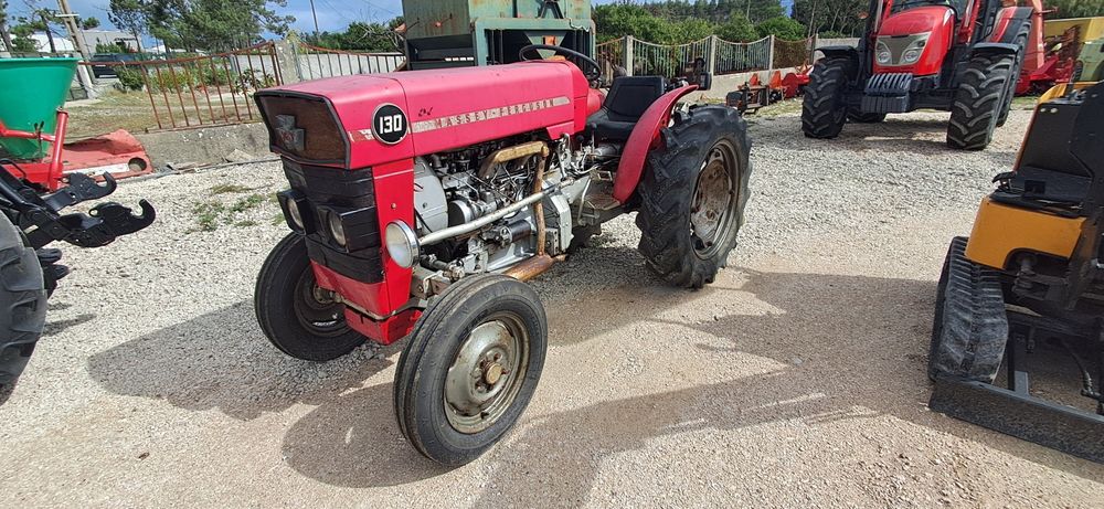 Tractor/Trator Massey Ferguson 130