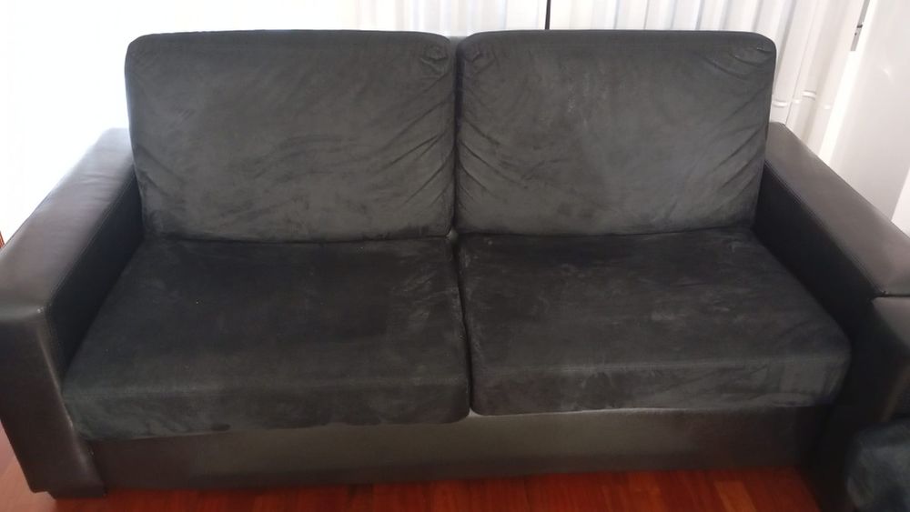 Sofás de sala em bom estado