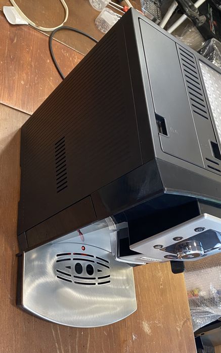 Кофемашины Delonghi Magnifica Perfecta Cappuccino