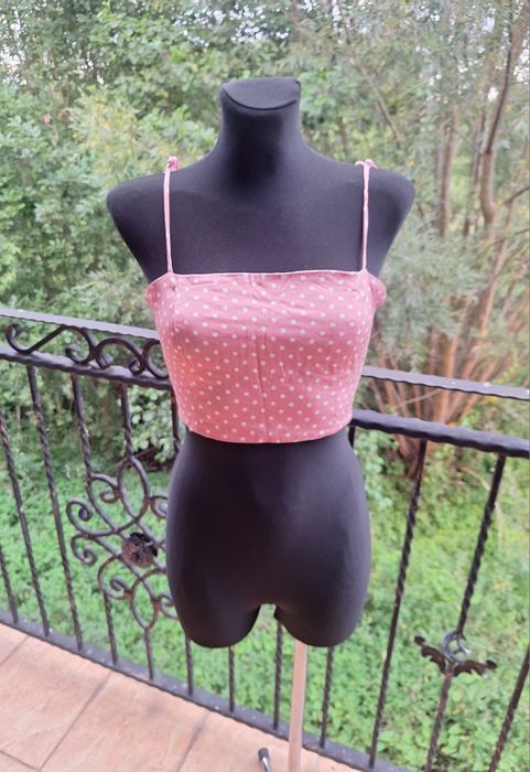 Krótki top crop top Zara rozmiar XS/XXS 34/32