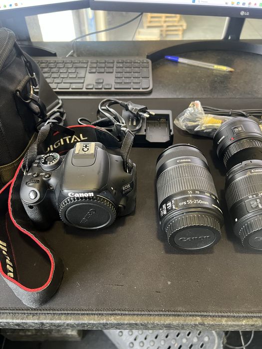 Canon eos 600d - Como nova