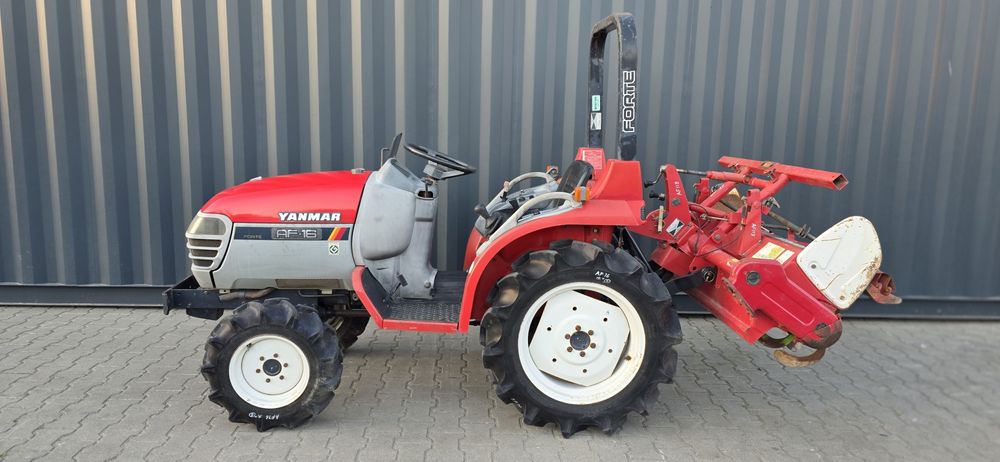 Traktorek ogrodowy 4x4 Yanmar Forte AF-16 sadowniczy komunalny rewers , glebogryzarka