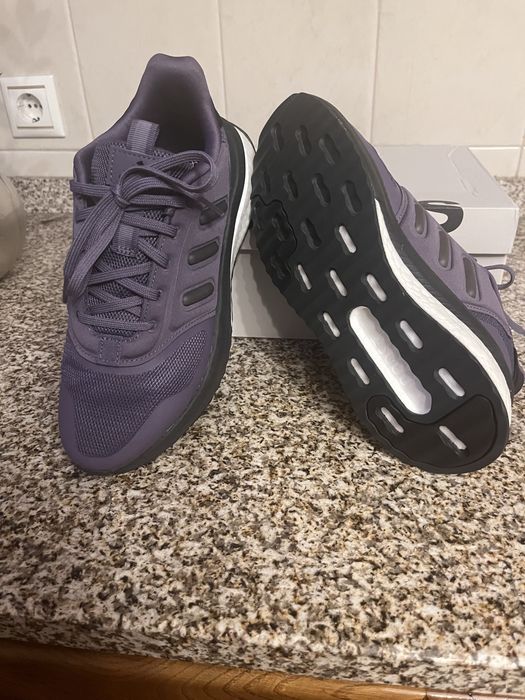 Sapatilha adidas