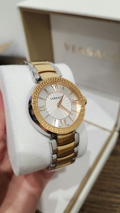 Годинник Versace Leda