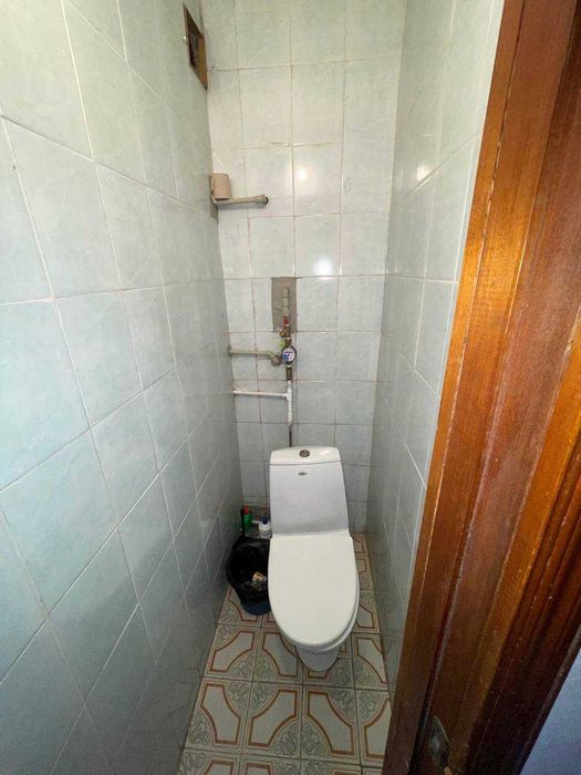 Здається 2 кімнатна р - н Центр р-н 14 школи