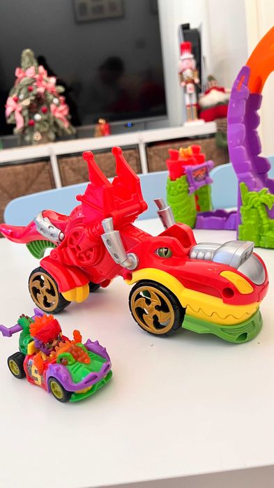 Zestaw T Racers Dragon Loop