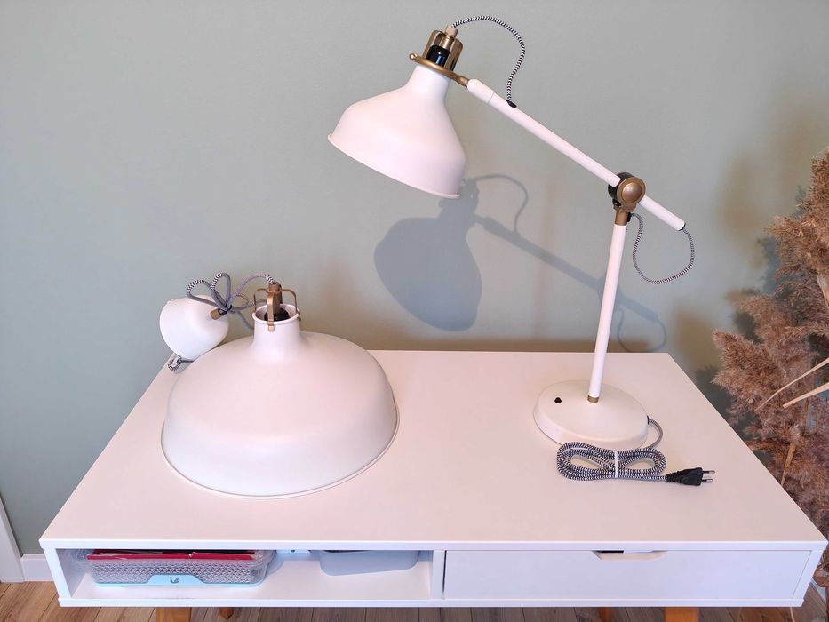 Lampy IKEA Ranarp wisząca i biurkowa