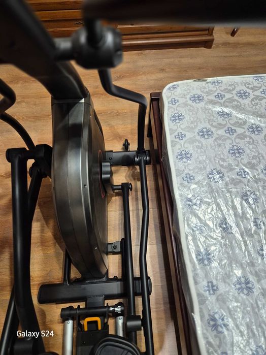 Орбитрек Fitlogic ET-742F2 в ИДЕАЛЬНОМ состоянии, самовывоз  Березняки