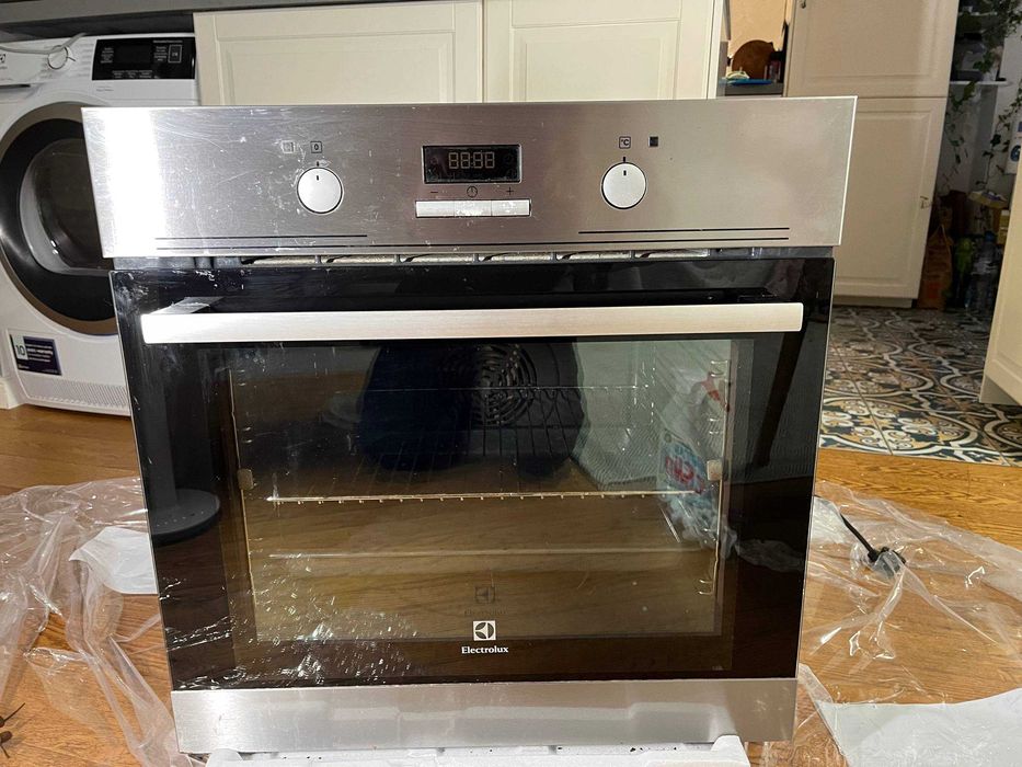 Piekarnik Electrolux EEA4235POX
