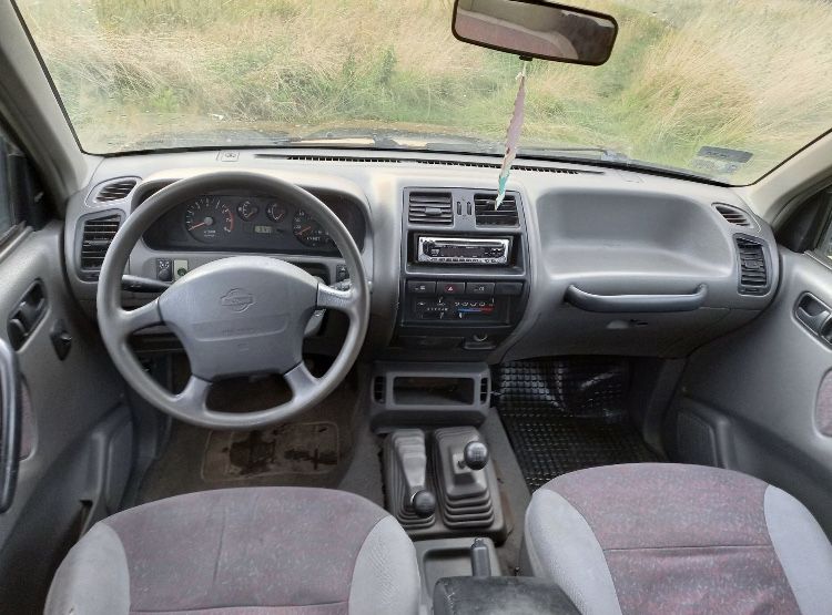 Запчастини Nissan Terrano ( нісан терано )