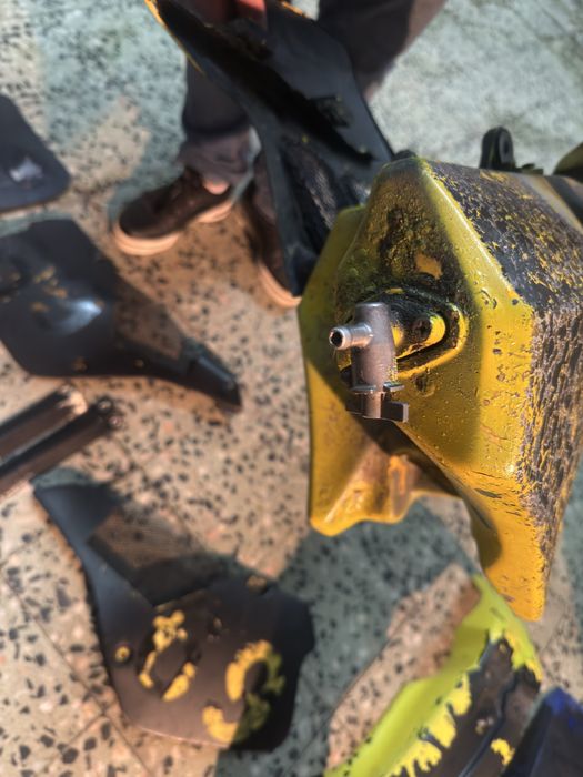 Plasticos de RM125cc