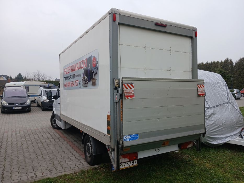Przeprowadzki auto z winda