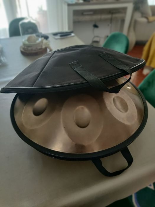 Handpan Sela Harmony D Kurd Inox (Como Novo) + Acessórios".
