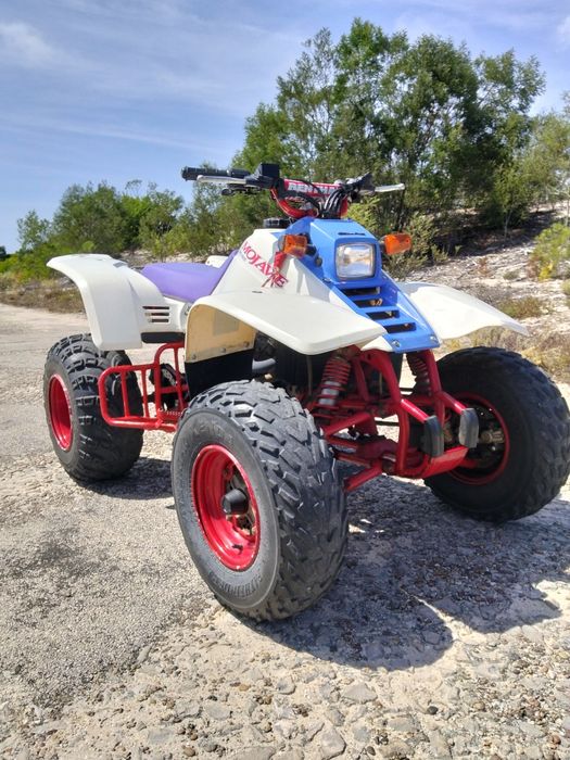 Moto 4 Kawasaki Mojave 250cc