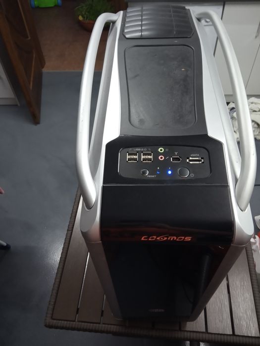 Sprzedam komputer stacjonarny