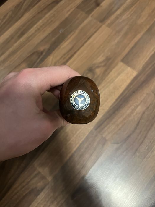 Ручка ккп мерседес 124