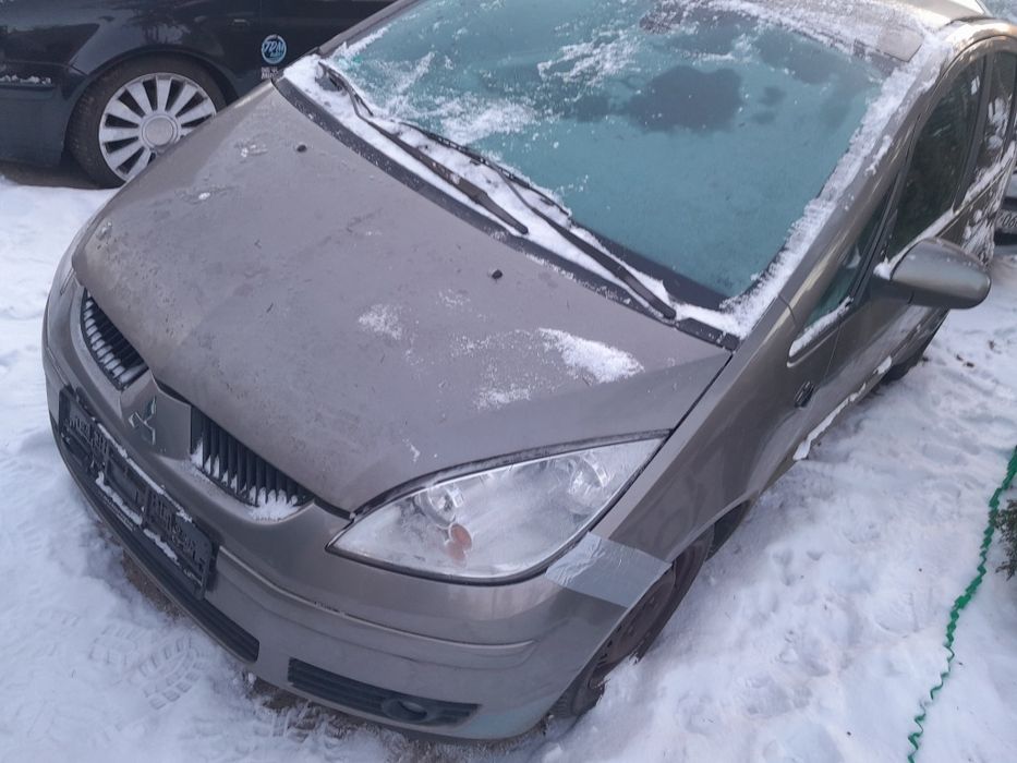 Mitsubishi Colt 1.1 benzyna 08r. 114tys.km z de klima 5drzwi