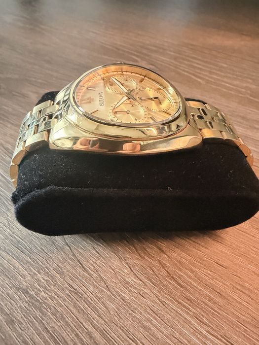 Bulova Curv 97A125 – Złoty Zegarek – High Performance 262 kHz