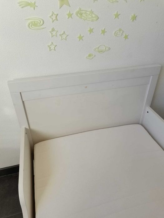 Cama criança e extras