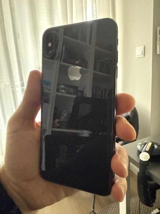 iPhone XS Max 256GB – Muito estimado + ecrã novo + capa e películas