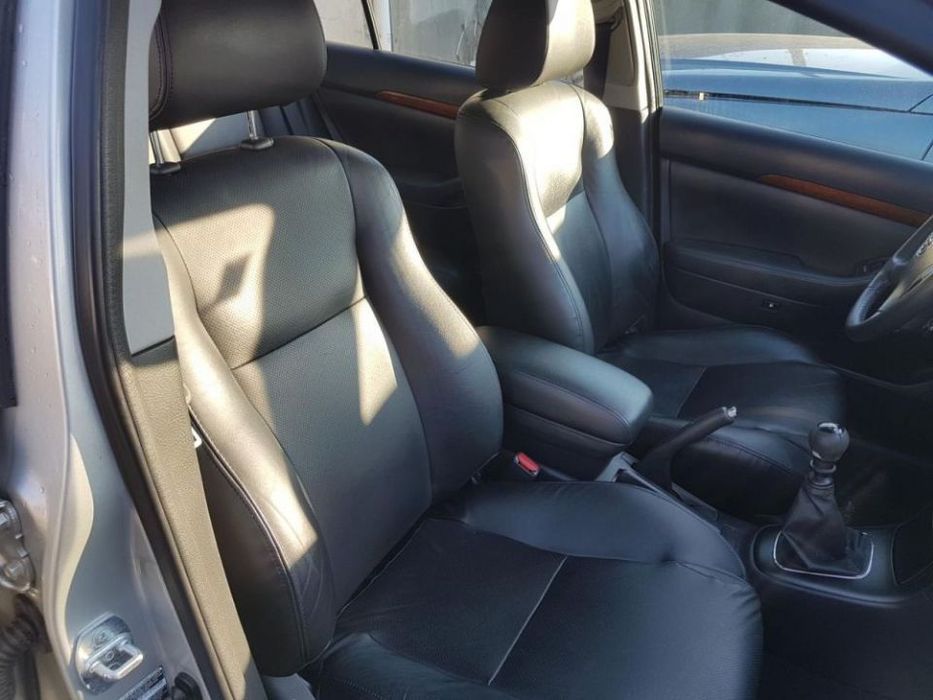 Toyota Avensis 2007 para peças